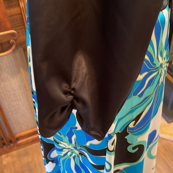 Le Chateau XL black silky open long sleeve shrug cropped - Picture 3 of 5